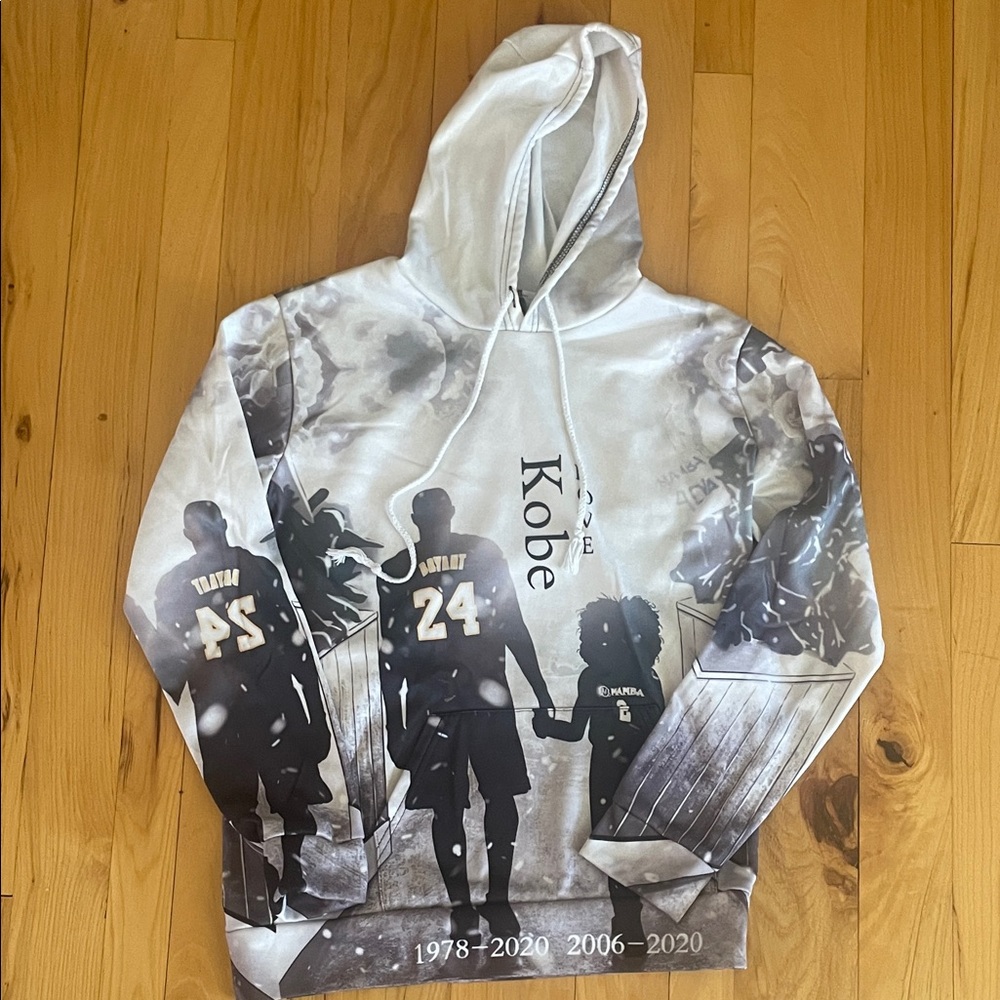 Men's Kobe Tribute Hoodie in White and Gray